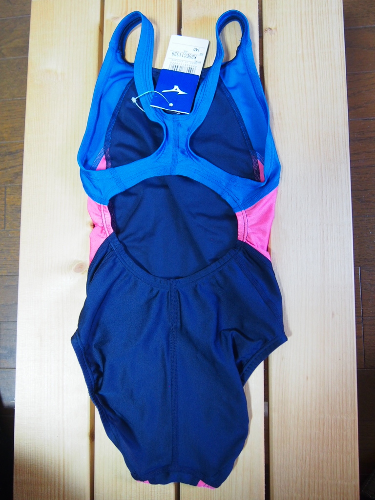 新品 スウィン スイミングスクール 指定女子競泳水着 サイズ140 新品 スウィン スイミングスクール 指定女子競泳水着 サイズ140