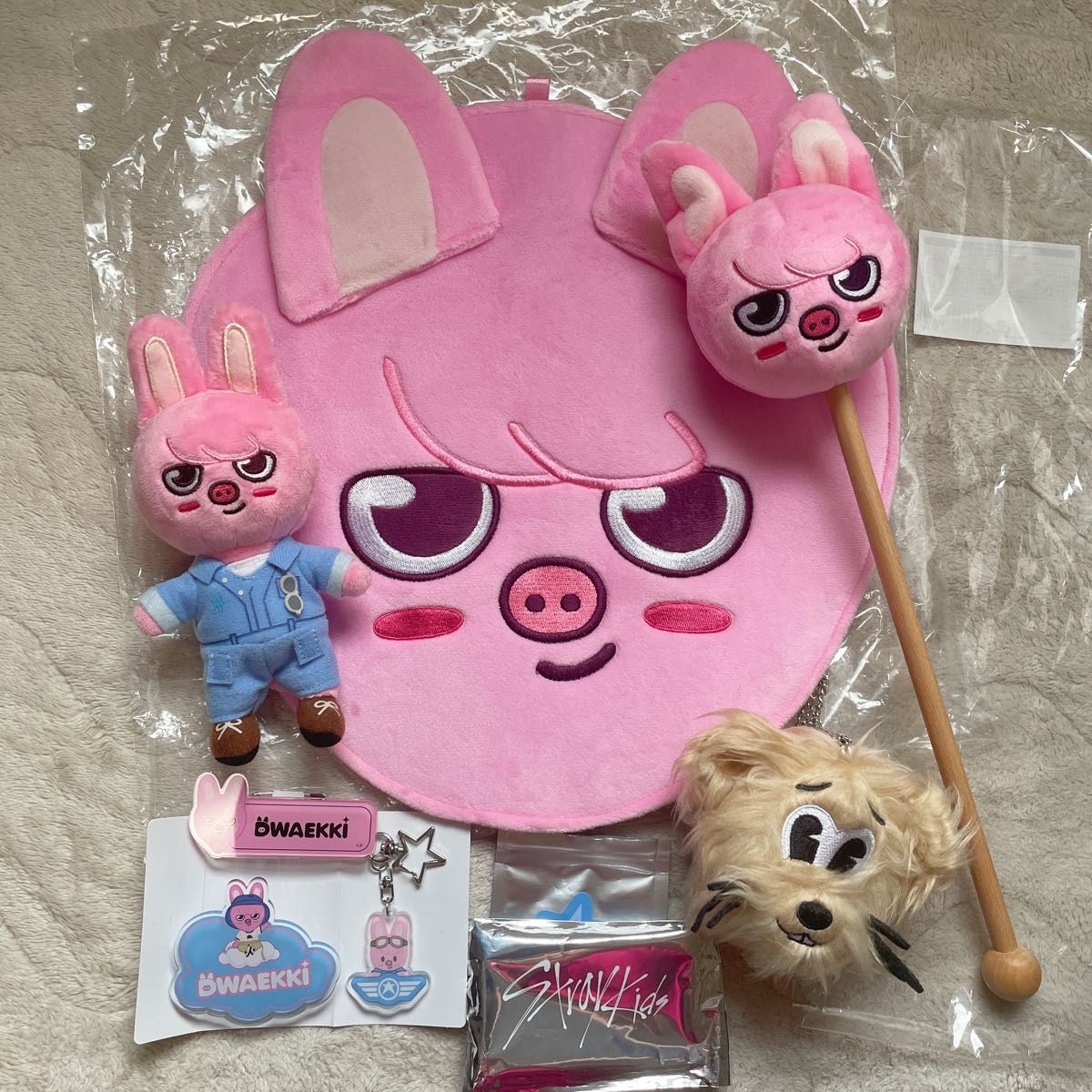 skzoo StrayKids スキズ トェッキ ぬいぐるみ バッグチャーム skzoo StrayKids スキズ トェッキ ぬいぐるみ バッグチャーム