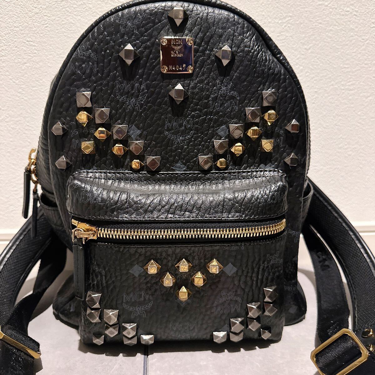 MCM スタッズリュック バックパック ブラック|Yahoo!フリマ(旧 MCM スタッズリュック バックパック ブラック|Yahoo!フリマ(旧