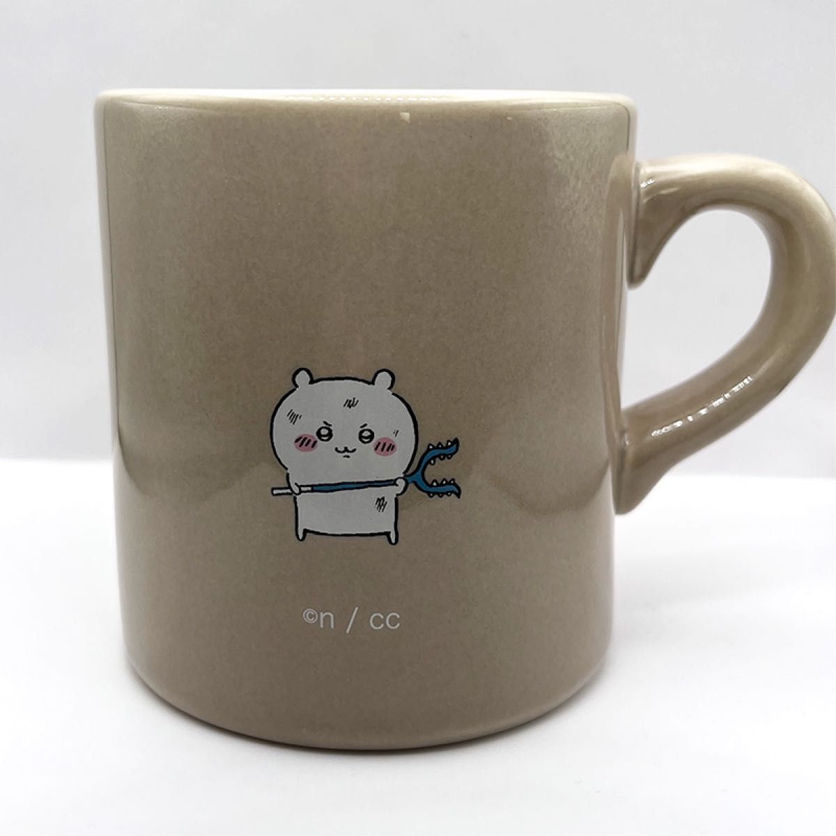 新品 ちいかわ ハチワレ マグカップ 2個セット 友好型 喜びが 新品 ちいかわ ハチワレ マグカップ 2個セット 友好型 喜びが