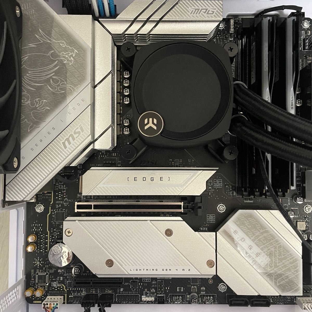 MSI マザーボード Intel MPG B760M EDGE TI WIFI [MicroATX MSI マザーボード Intel MPG B760M EDGE TI WIFI [MicroATX