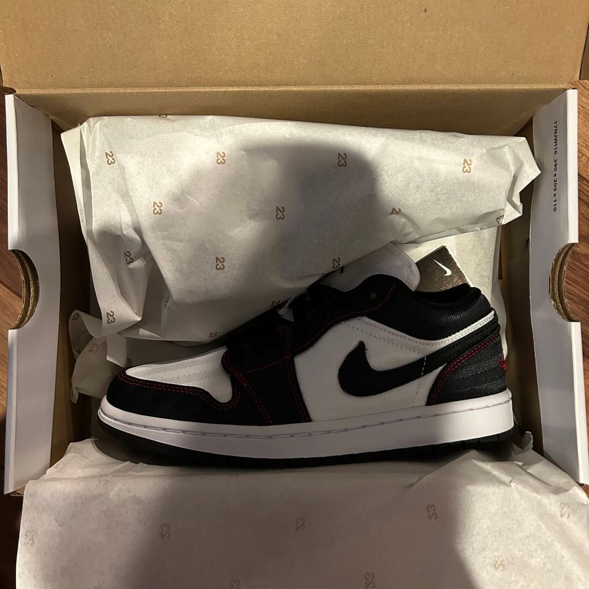 新品未使用 タグ付き Nike WMNS Air Jordan 1 Low SE UTL 23 5cm 新品未使用 タグ付き Nike WMNS Air Jordan 1 Low SE UTL 23 5cm