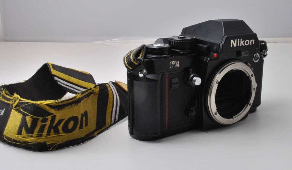 Yahoo!オークション - ニコン Nikon F3 一眼レフ フィルムカメラ Yahoo!オークション - ニコン Nikon F3 一眼レフ フィルムカメラ
