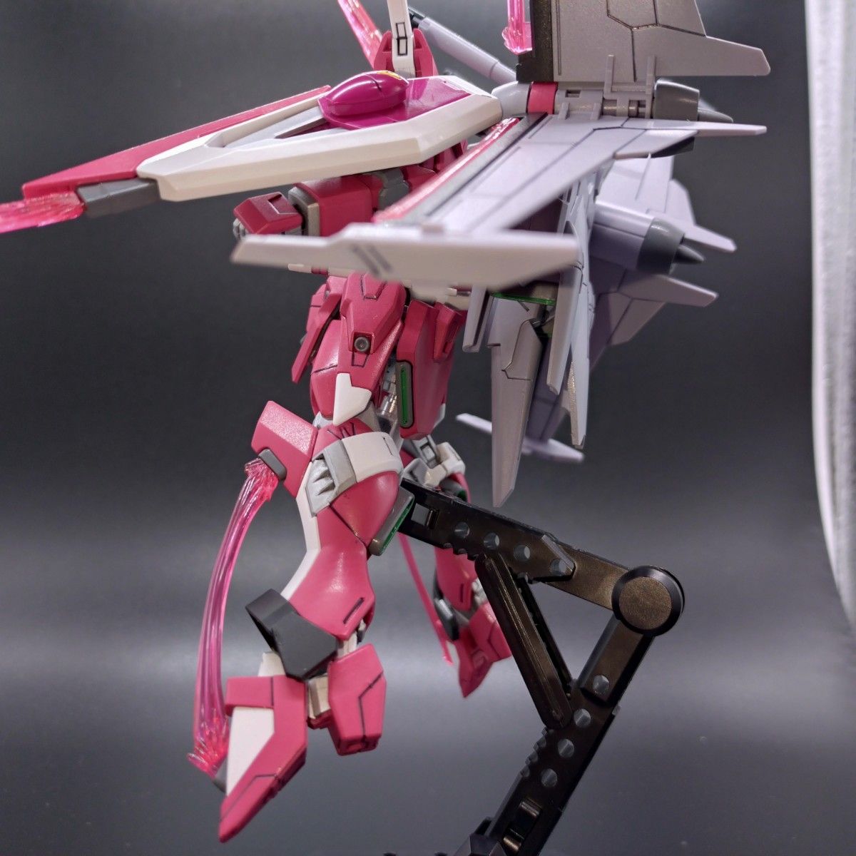 HGCEインフィニットジャスティスガンダム弐式【全塗装完成品 HGCEインフィニットジャスティスガンダム弐式【全塗装完成品