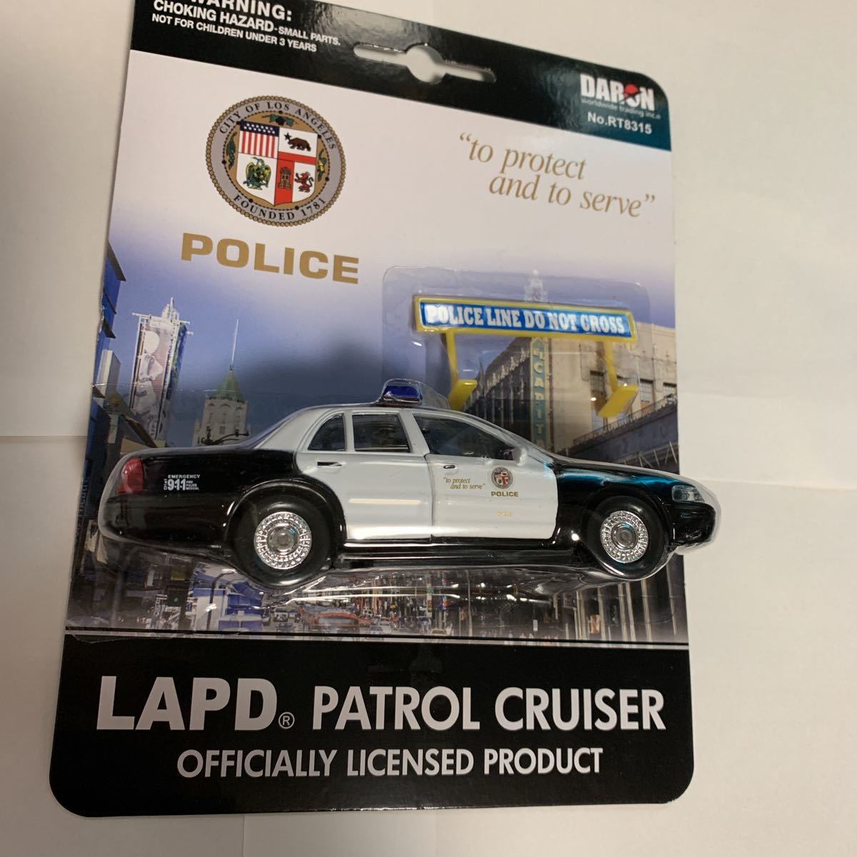 LAPD ロサンゼルス市警公式ミニカー 重厚パトカー LA ポリス