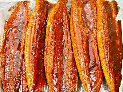 ^_^/.... . жарение 340g×15 хвост =5kg. коробка ..+ колокольчик .... соус ( плоды зантоксилума есть )20 штук (200g) комплект! **^_^| кроме того, быстрое решение если 2 раз доставка!