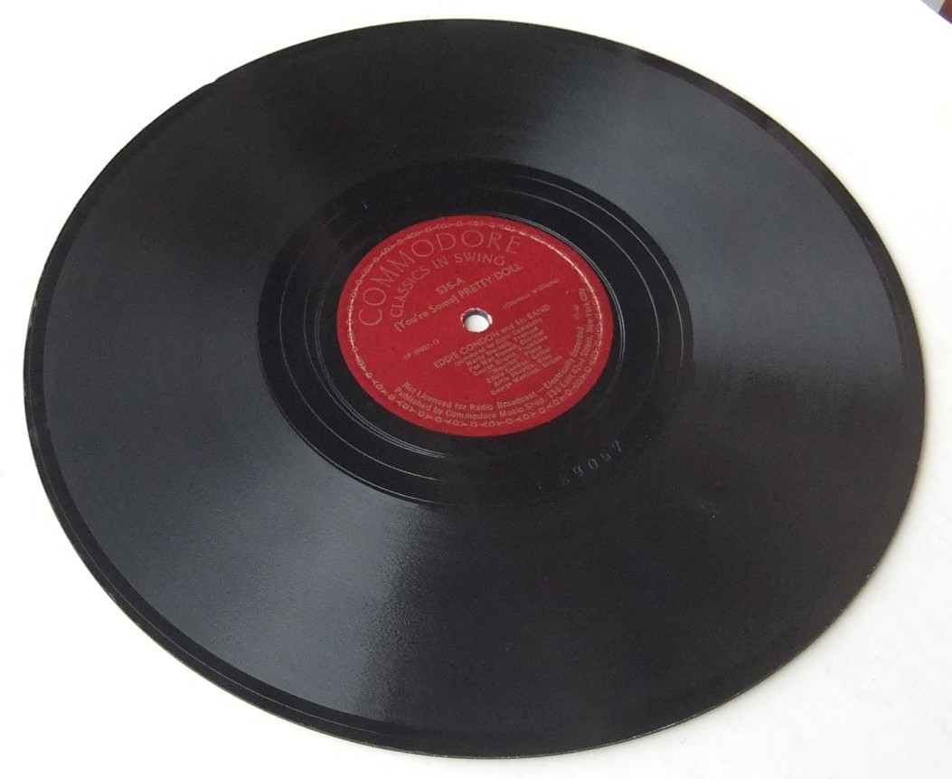 ◆ EDDIE CONDON ◆ ( You ’ re Some ) Pretty Doll / Oh Sister Ain ’ t That Hot ◆ Commodore 535 (78rpm SP) ◆_画像3