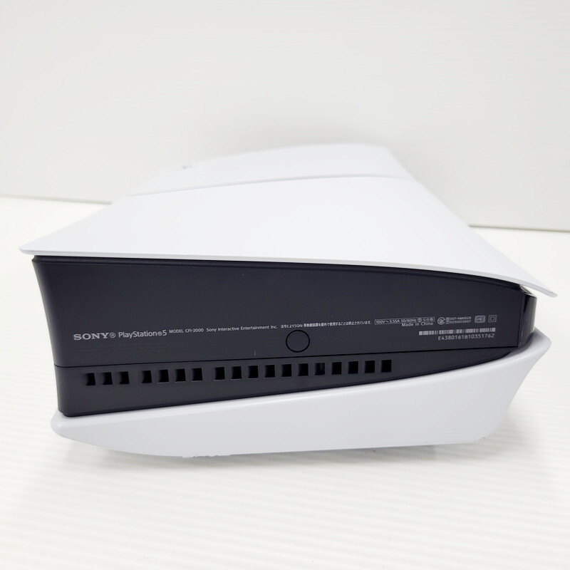 IZU 【中古品】 PlayStation5 プレイステーション5 PS5 本体 CFI IZU 【中古品】 PlayStation5 プレイステーション5 PS5 本体 CFI