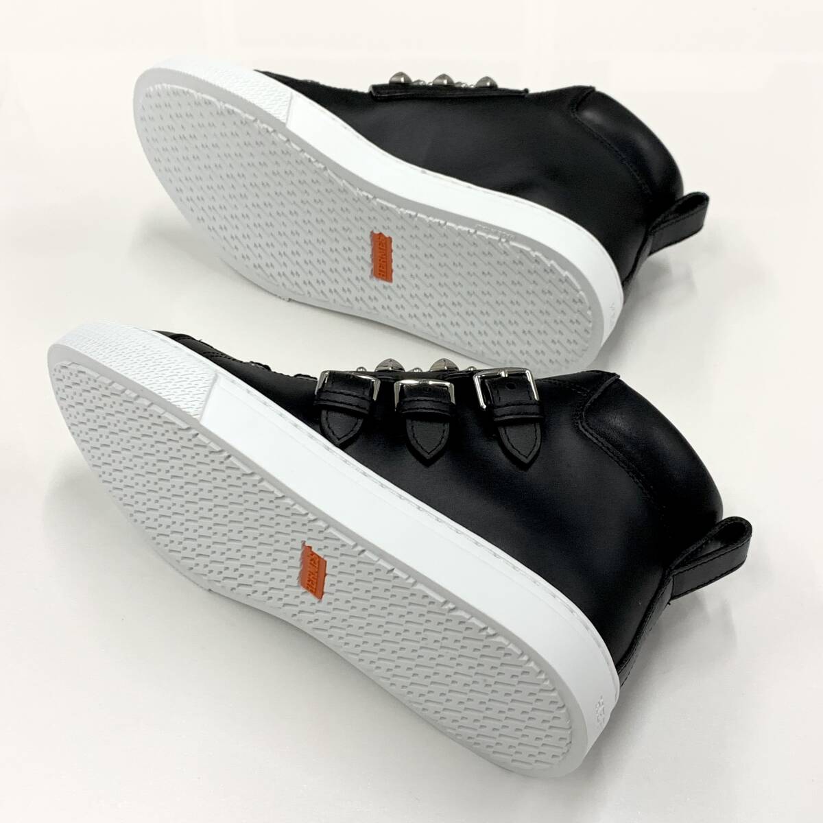 M10262 未使用 エルメス ハンキー レザー スタッズ ハイカット M10262 未使用 エルメス ハンキー レザー スタッズ ハイカット