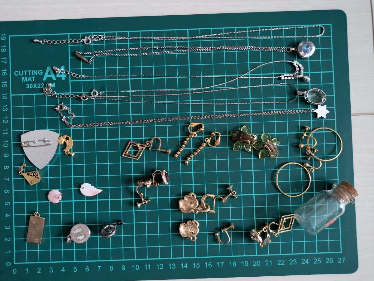 昭和レトロ 平成レトロ アクセサリー オモチャ まとめて 昭和の 昭和レトロ 平成レトロ アクセサリー オモチャ まとめて 昭和の