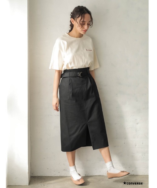 着用見本です。Tシャツ以外は付きません。