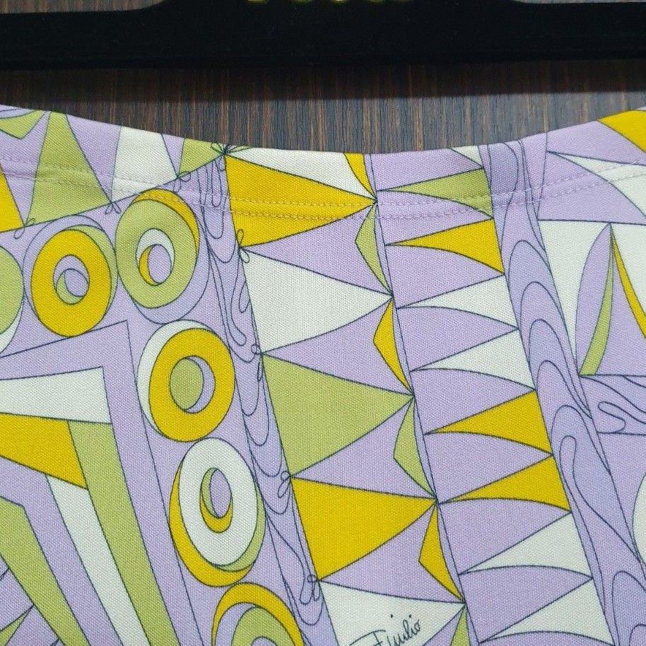 未使用品 タグ付き 】EMILIO PUCCI エミリオプッチ スカート 未使用品 タグ付き 】EMILIO PUCCI エミリオプッチ スカート