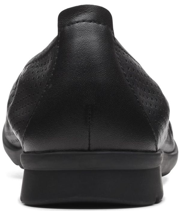 Clarks 超軽量 フラット ブラック スニーカー スリッポン バレエ 送料無料 Clarks 25cm フラット ブラック レザー 軽量 チャン