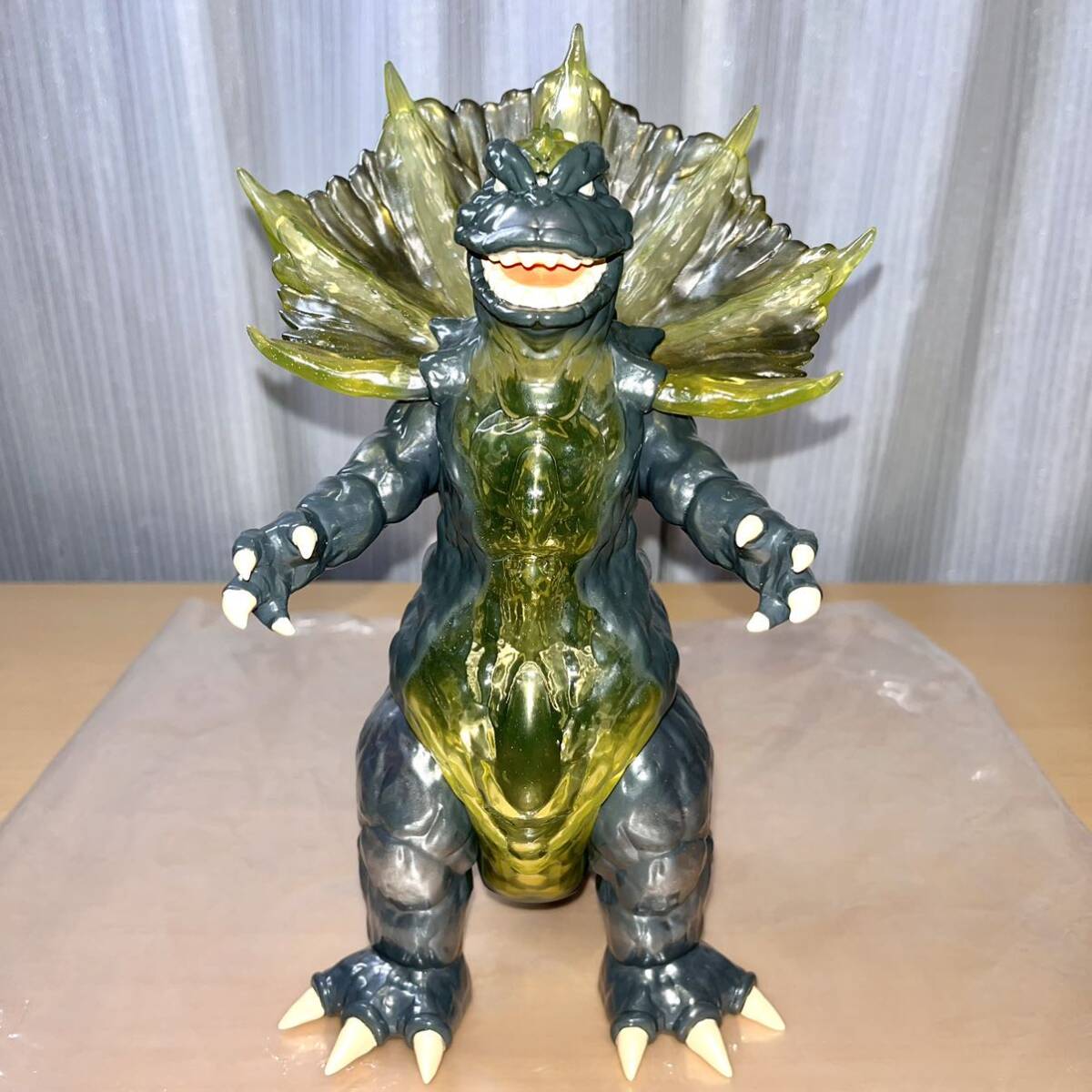Seismic Toys ジラース ウルトラマン ソフビ Jirahs ultraman Seismic Toys ジラース ウルトラマン ソフビ Jirahs ultraman