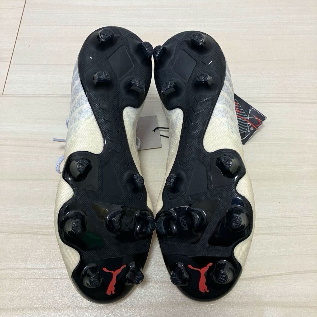 未使用 PUMA プーマ フューチャーZ 1 3 FG/AG 25 0cm 未使用 PUMA プーマ フューチャーZ 1 3 FG/AG 25 0cm