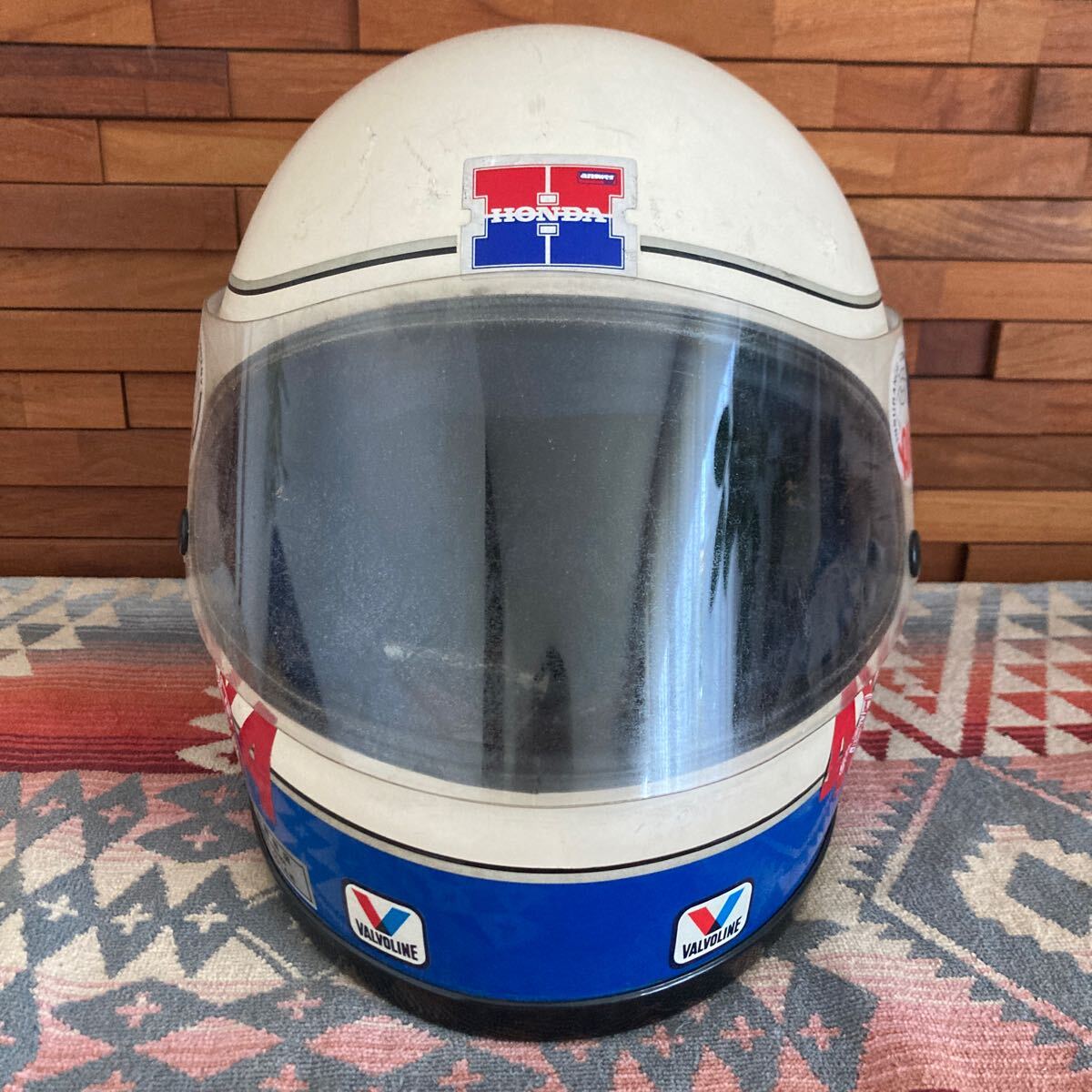 Yahoo!オークション - ARAI(アライ)ヘルメット 1983年製 Yahoo!オークション - ARAI(アライ)ヘルメット 1983年製