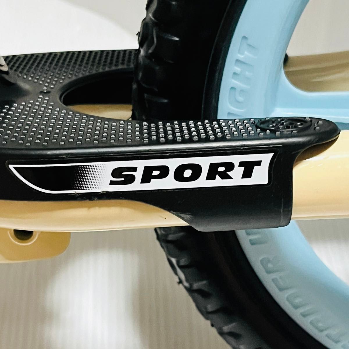 ストライダー スポーツ ムラサキスポーツ限定カラー アイボリー ターコイズ 希少 ストライダー スポーツ ムラサキスポーツ限定カラー アイボリー ターコイズ 希少