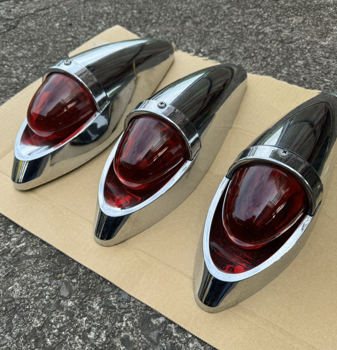 Yahoo!オークション - 当時物ナマズマーカー3個セット レトロ旧車 Yahoo!オークション - 当時物ナマズマーカー3個セット レトロ旧車