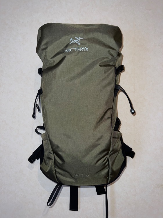 Yahoo!オークション - 極美品 廃番 希少 ARC'TERYX Brize 32 Yahoo!オークション - 極美品 廃番 希少 ARC'TERYX Brize 32