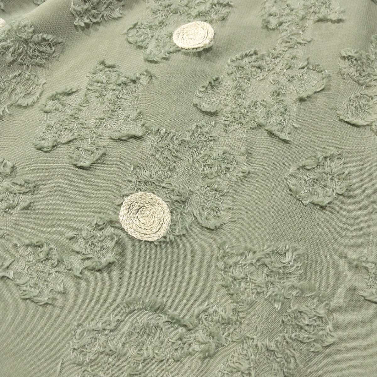 44 【ZARA】 ザラ 刺繍 ロングワンピース グリーン 緑 くすみ 44 【ZARA】 ザラ 刺繍 ロングワンピース グリーン 緑 くすみ