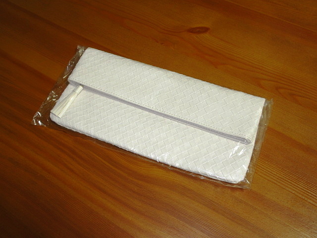  Dr. Ci:Labo si-labo clutch bag white unused not for sale 