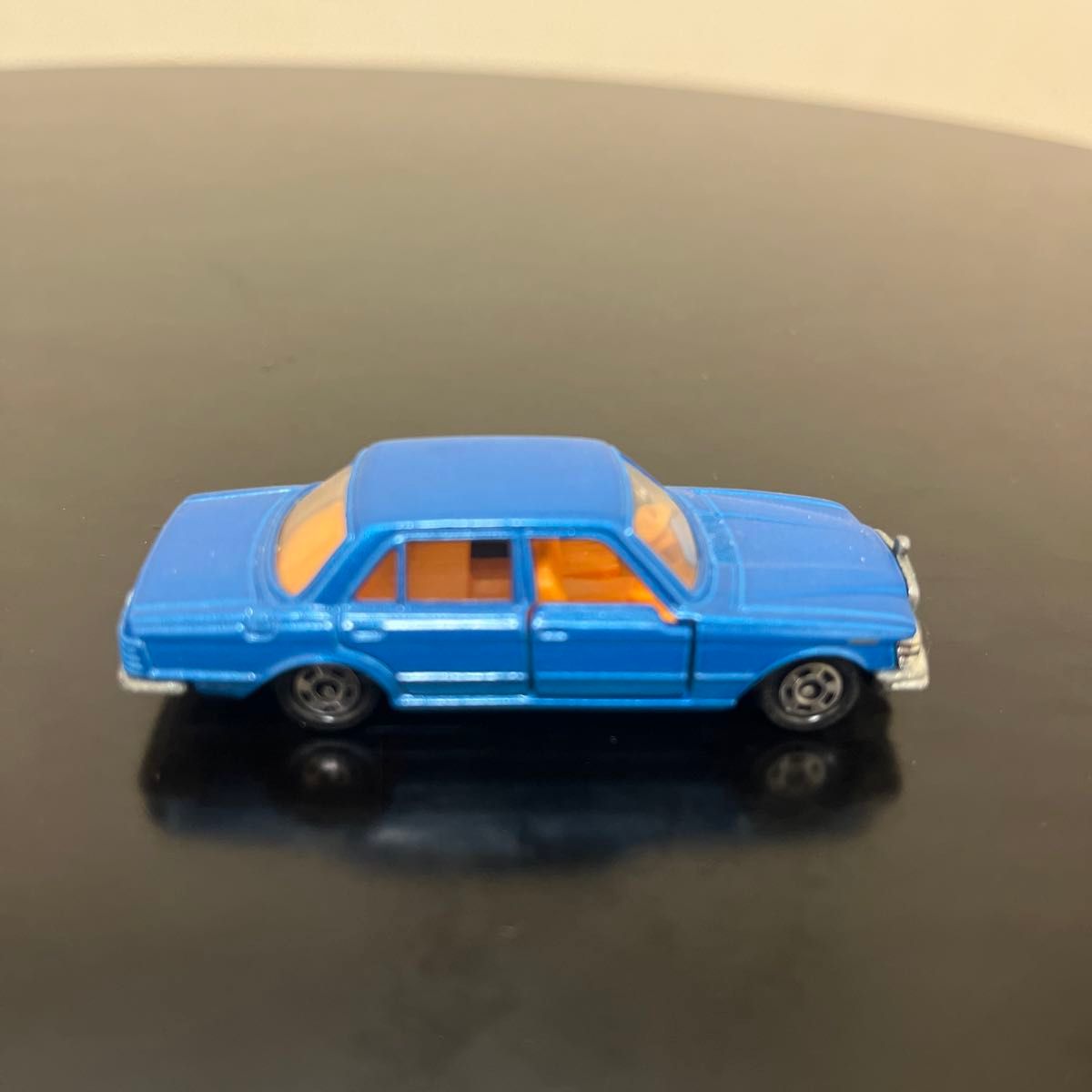 トミカ赤箱87 メルセデスベンツ 450SEL|Yahoo!フリマ(旧PayPay トミカ赤箱87 メルセデスベンツ 450SEL|Yahoo!フリマ(旧PayPay
