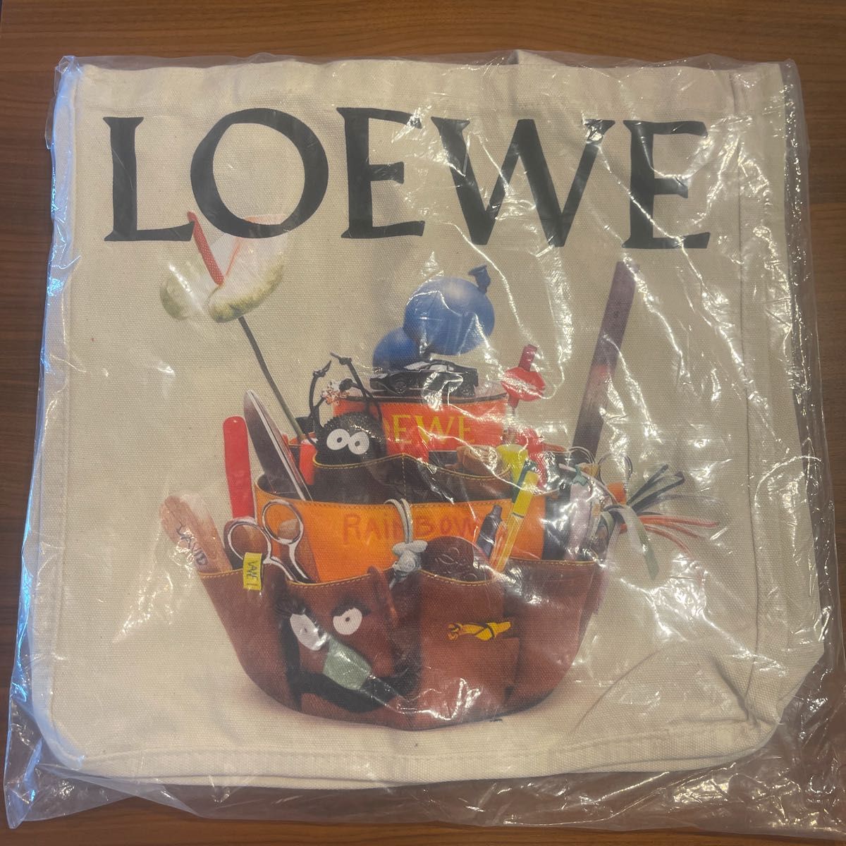 新品未開封 LOEWE 「CRAFTED WORLD」 トートバッグ エコバッグ 新品未開封 LOEWE 「CRAFTED WORLD」 トートバッグ エコバッグ