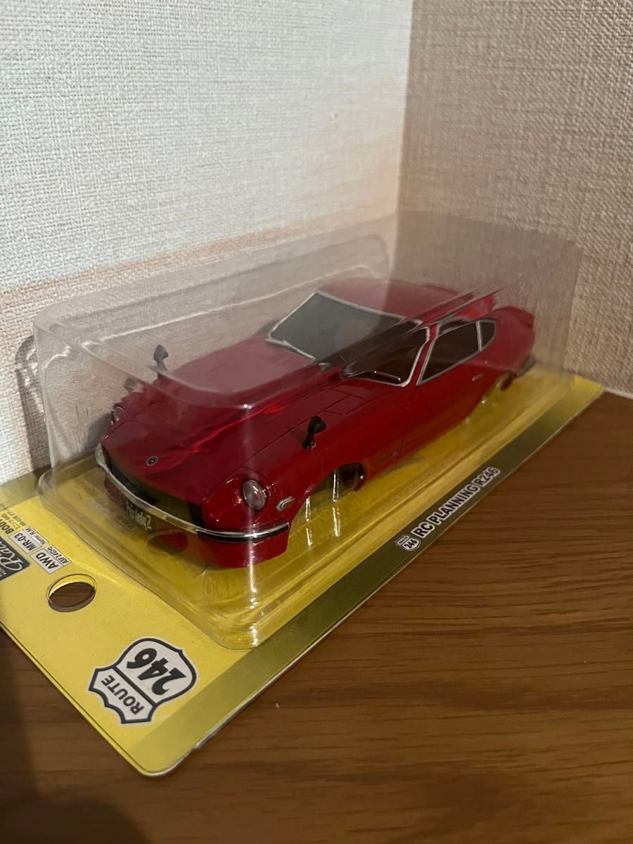 京商 ミニッツ ニッサン フェアレディ 240Z-L R246-1121 レッド 京商 ミニッツ ニッサン フェアレディ 240Z-L R246-1121 レッド