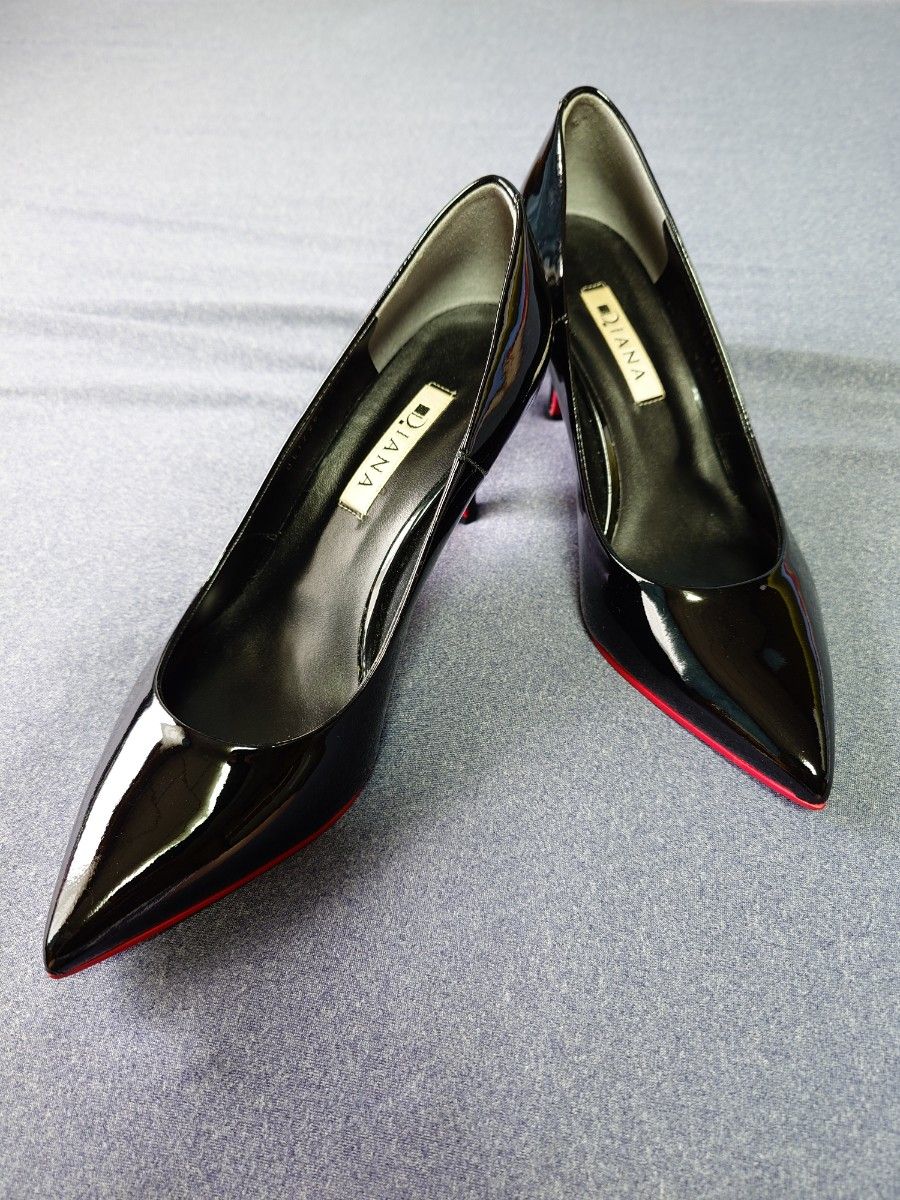 DIANA ダイアナ 23.5 レッドソール エナメル パンプス 黒 DIANA ダイアナ 23.5 レッドソール エナメル パンプス 黒