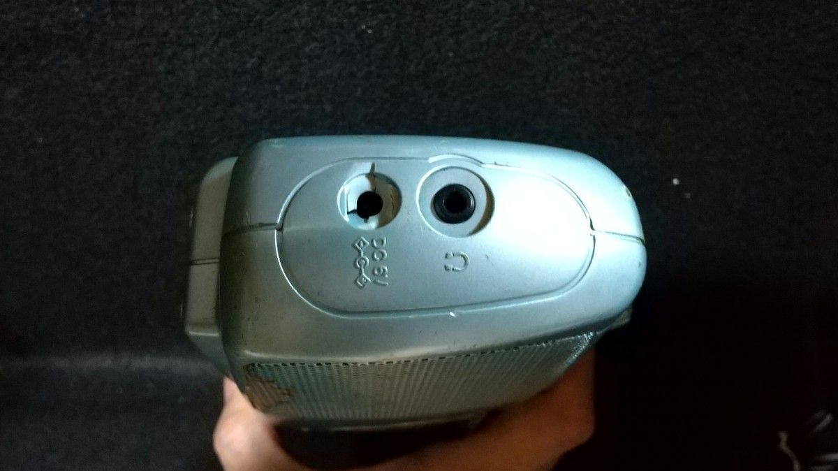 昭和レトロ/1999年製/不動品/AIWA/テープラジカセ /ラジオ/電池 昭和レトロ/1999年製/不動品/AIWA/テープラジカセ /ラジオ/電池