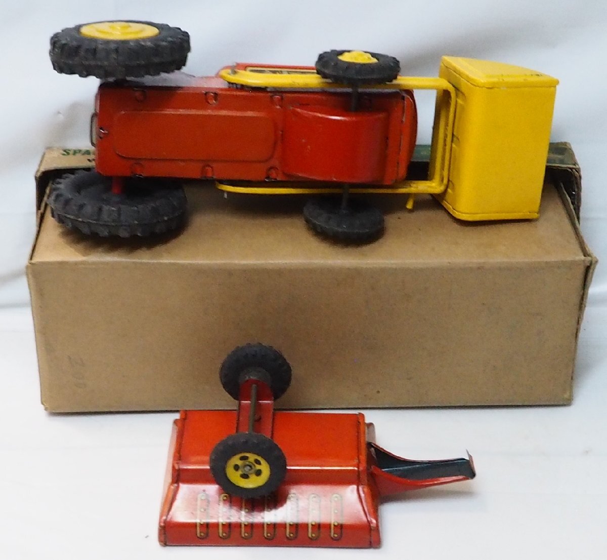 光球商会【SPARKLING TRACTOR WITH SCOOP AND WAGON タラクター 光球商会【SPARKLING TRACTOR WITH SCOOP AND WAGON タラクター