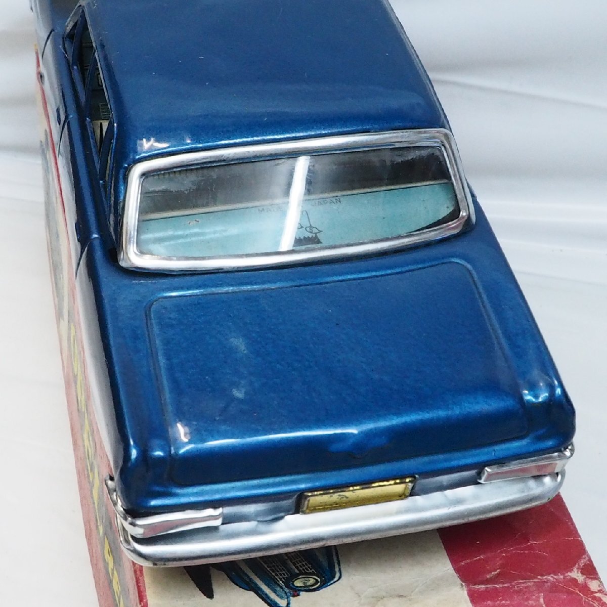 萬代屋 赤箱747 CHRYSLER IMPERIAL SEDANクライスラー 萬代屋 赤箱747 CHRYSLER IMPERIAL SEDANクライスラー