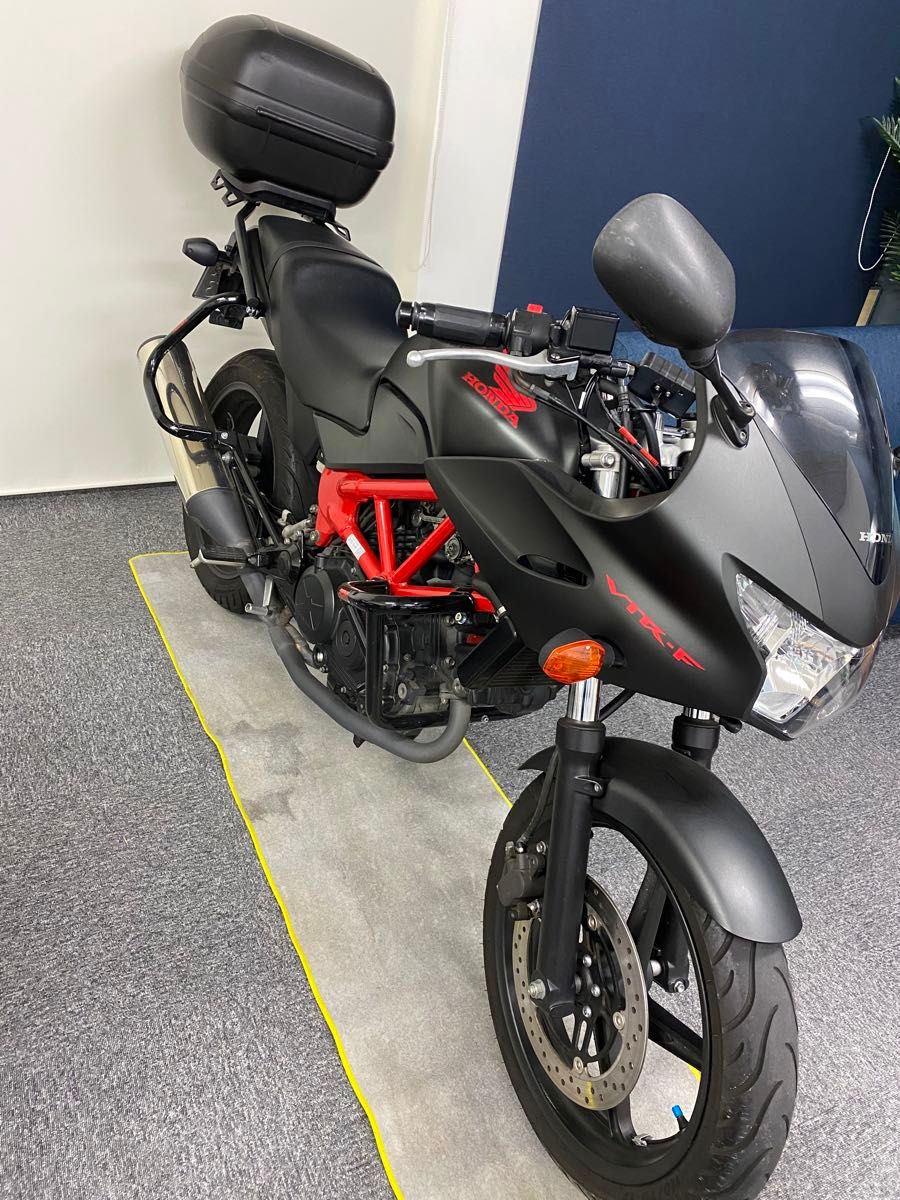 HONDA ホンダ VTR250用 プロスマンレーシング エンジンガード HONDA ホンダ VTR250用 プロスマンレーシング エンジンガード