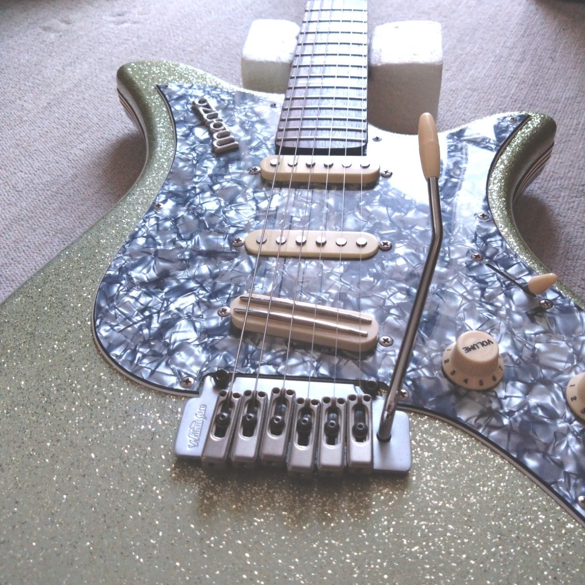Italia Guitars Monza イタリアギターズ モンツァ 希少 PU改造 Italia Guitars Monza イタリアギターズ モンツァ 希少 PU改造
