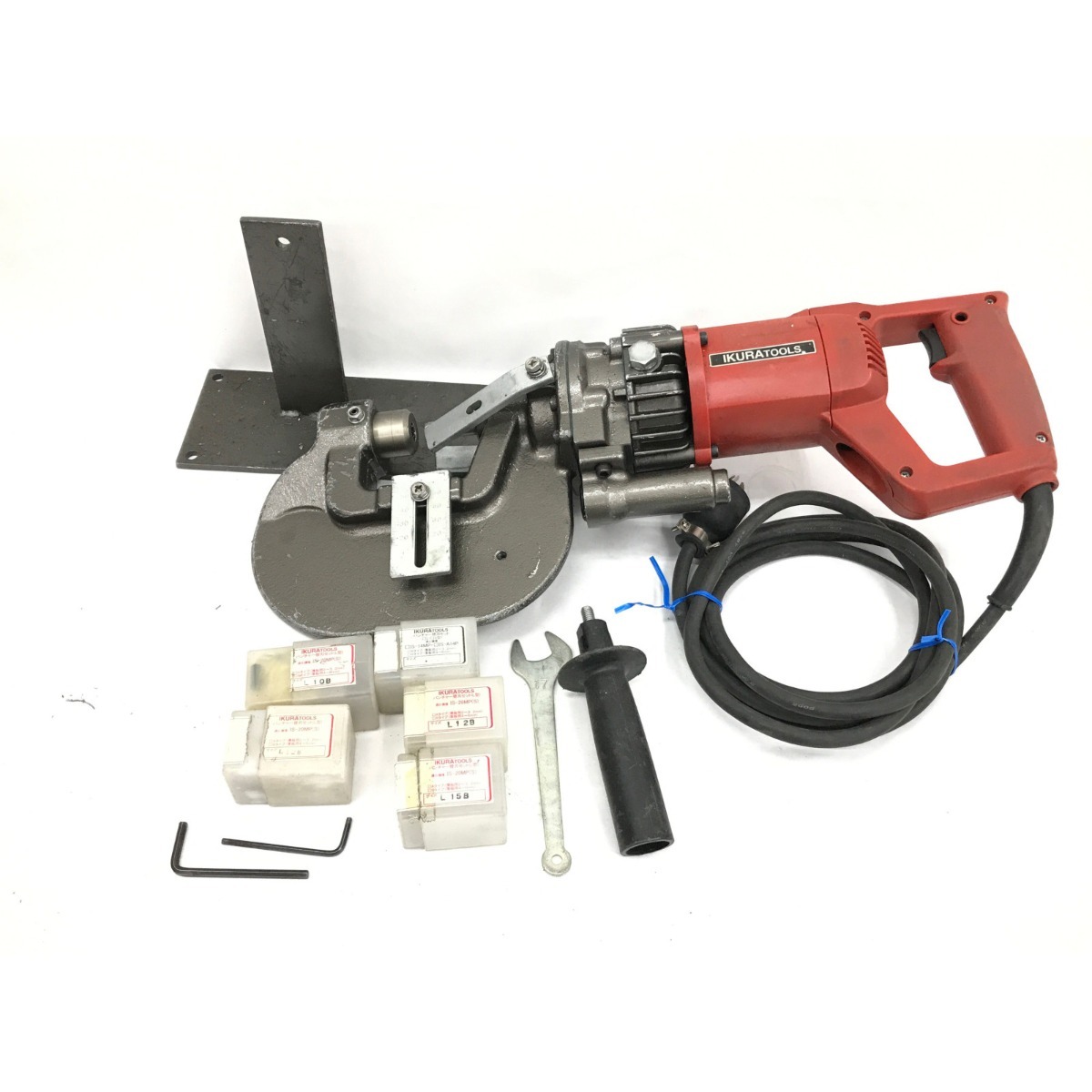 ▽▽ IKURA SEIKI CO.,LTD. 育良精機 パンチャー コード式 100v ▽▽ IKURA SEIKI CO.,LTD. 育良精機 パンチャー コード式 100v