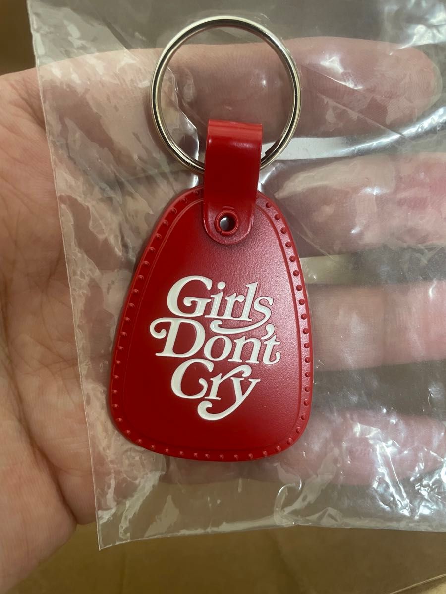 ガールズドントクライ キーホルダー Girls Don't Cry 立体ハート ガールズドントクライ キーホルダー Girls Don't Cry 立体ハート