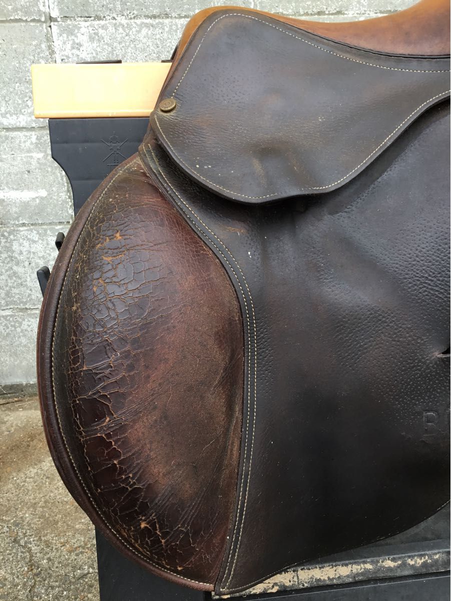 乗馬 障害鞍 BD 17 5 中古|Yahoo!フリマ(旧PayPayフリマ) 乗馬 障害鞍 BD 17 5 中古|Yahoo!フリマ(旧PayPayフリマ)