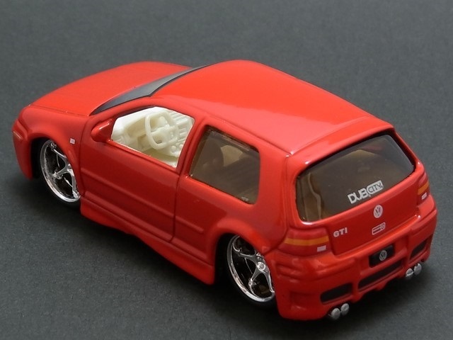 *** Sunday night * loose *2002 VW (VOLKSWAGEN GOLF) GTI*DUB CITY KUSTOMS WAVE 2*JADA TOYS*1/64