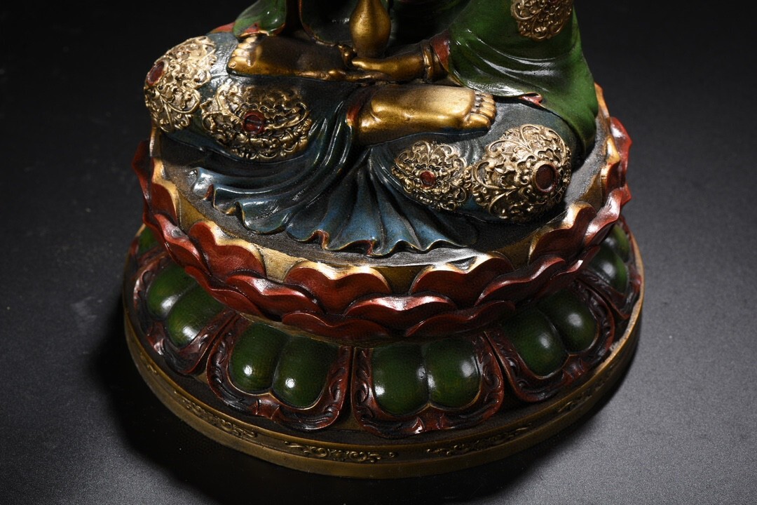 蔵友旧蔵出 銅製 彩繪 描金 觀音菩薩像 貴重物品 密宗密教 供養 蔵友旧蔵出 銅製 彩繪 描金 觀音菩薩像 貴重物品 密宗密教 供養
