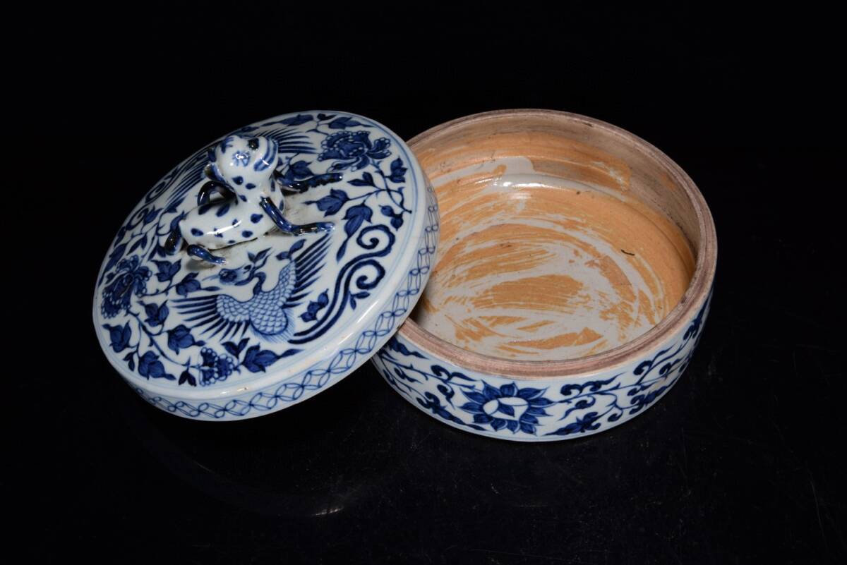 蔵友旧蔵出 元 青花 鳳紋 首飾盒 古陶瓷品 置物 古賞物 中国古玩 蔵友旧蔵出 元 青花 鳳紋 首飾盒 古陶瓷品 置物 古賞物 中国古玩