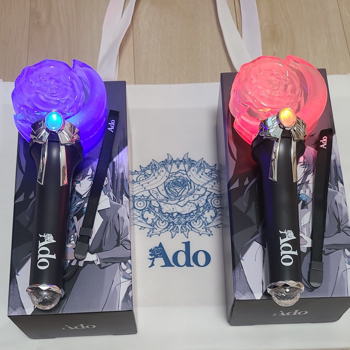 Amazon.co.jp: Ado モナリザの横顔 ペンライト 2本セット Amazon.co.jp: Ado モナリザの横顔 ペンライト 2本セット