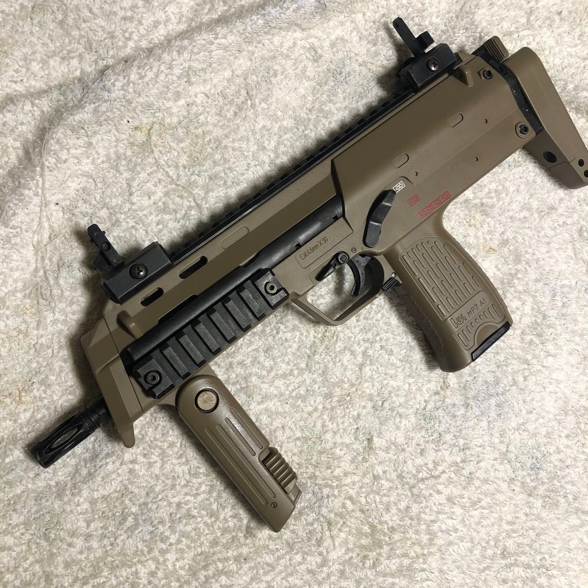 東京マルイ MP7A1 タンカラー コンパクト電動ガン|Yahoo!フリマ 東京マルイ MP7A1 タンカラー コンパクト電動ガン|Yahoo!フリマ