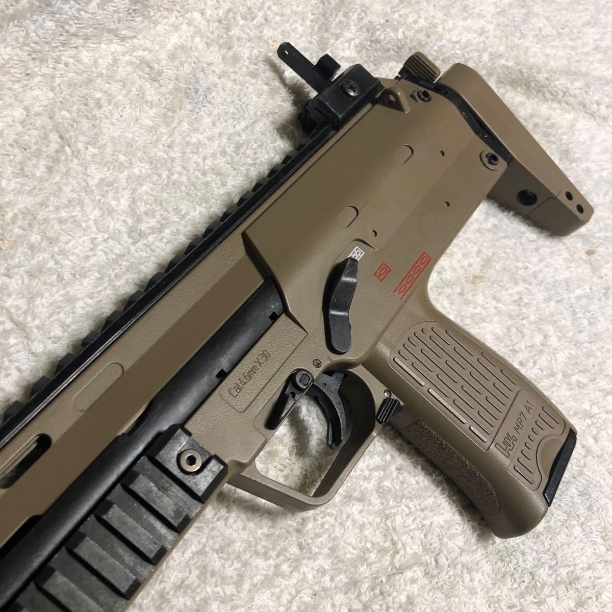 東京マルイ MP7A1 タンカラー コンパクト電動ガン|Yahoo!フリマ 東京マルイ MP7A1 タンカラー コンパクト電動ガン|Yahoo!フリマ