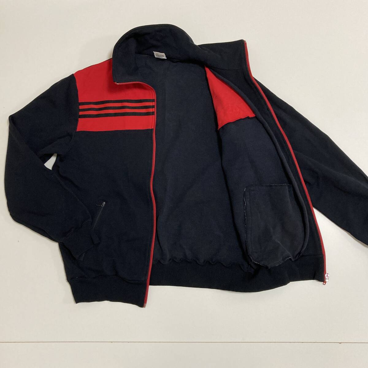 Bibian 比比昂 - 希少 5サイズ セットアップ adidas 西ドイツ Bibian 比比昂 - 希少 5サイズ セットアップ adidas 西ドイツ