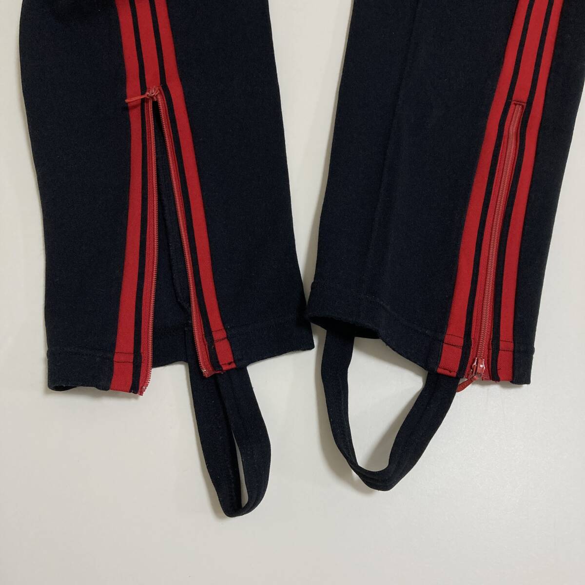 Bibian 比比昂 - 希少 5サイズ セットアップ adidas 西ドイツ Bibian 比比昂 - 希少 5サイズ セットアップ adidas 西ドイツ