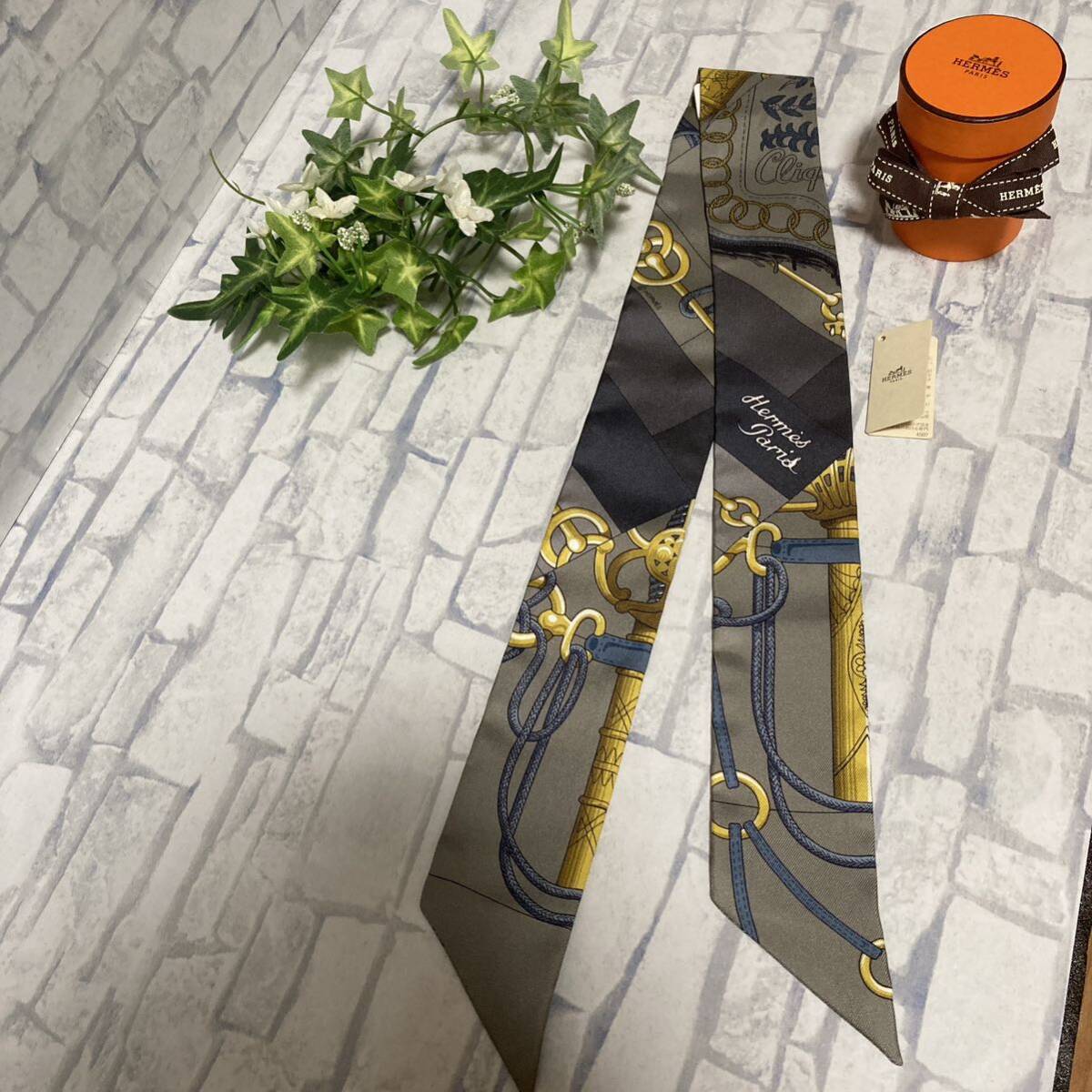 新品タグ付き エルメス ツイリー クリケティス 2024ss 初メンズ 新品タグ付き エルメス ツイリー クリケティス 2024ss 初メンズ