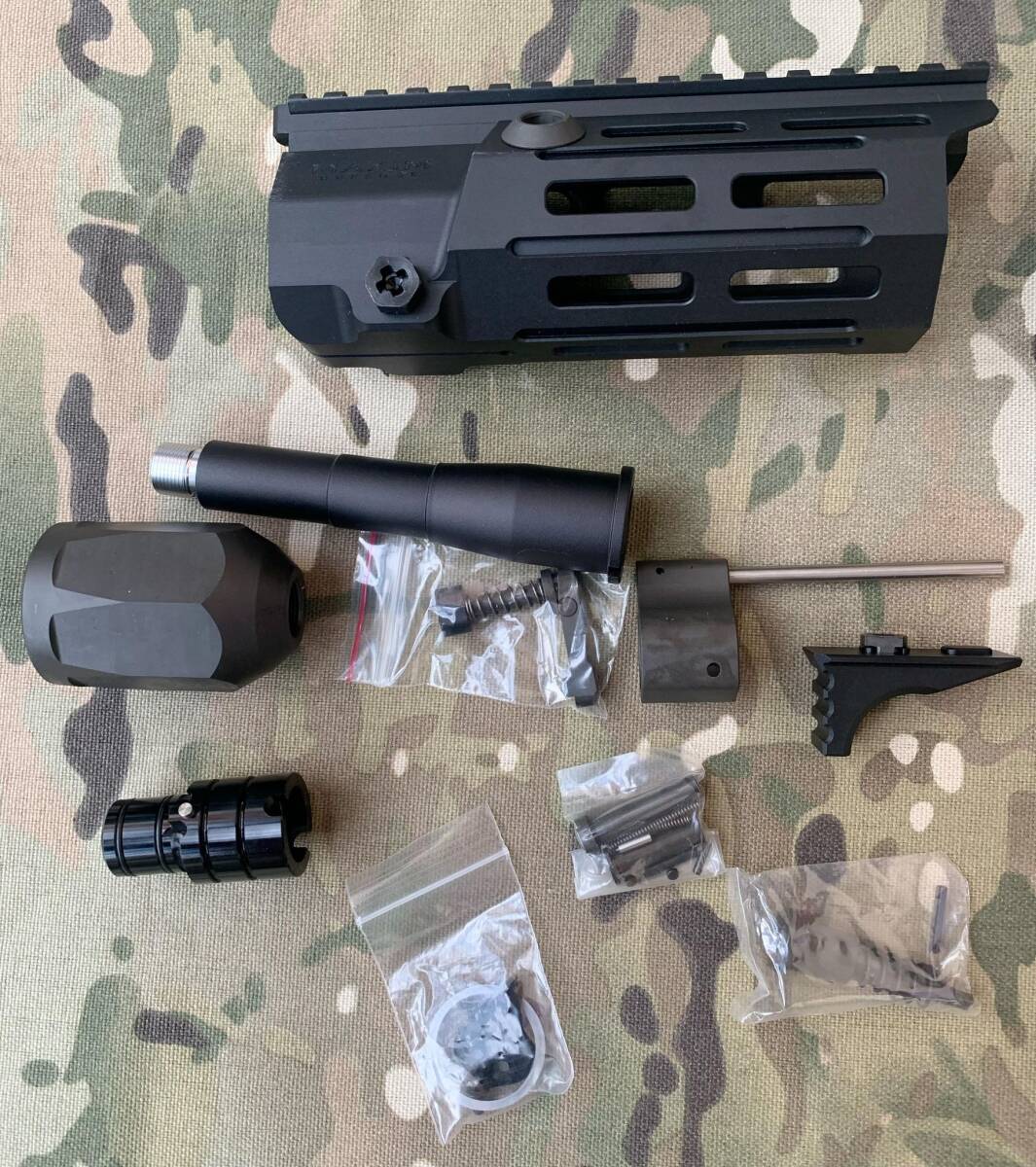 FALCON TOYS製 SYSTEMA PTW トレポン 用 MAXIM DEFENSE PDX FALCON TOYS製 SYSTEMA PTW トレポン 用 MAXIM DEFENSE PDX