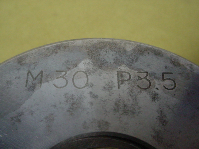 M30*3.5 GR2-WR2 使用感のある中古品 ミリサイズ ネジゲージ M30*3.5 GR2-WR2 使用感のある中古品 ミリサイズ ネジゲージ