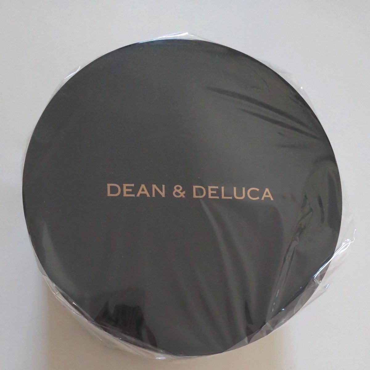 値下 新品未開封 DEAN&DELUCA 丸二段重 総黒ツヤ仕上げ お重 値下 新品未開封 DEAN&DELUCA 丸二段重 総黒ツヤ仕上げ お重