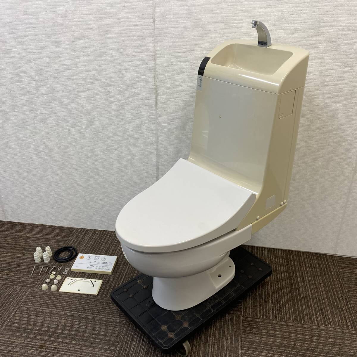 Yahoo!オークション - リモコン付TOTO 「床排水 Yahoo!オークション - リモコン付TOTO 「床排水